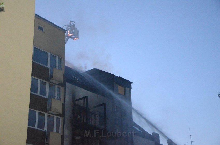 Feuer 3 Koeln Vingst Burgstr P289.jpg